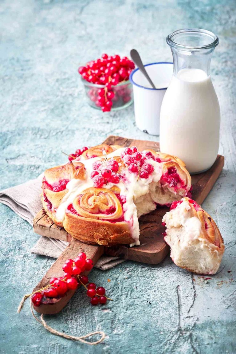 Süße Brötchen mit Johannisbeeren - Patrick Rosenthal