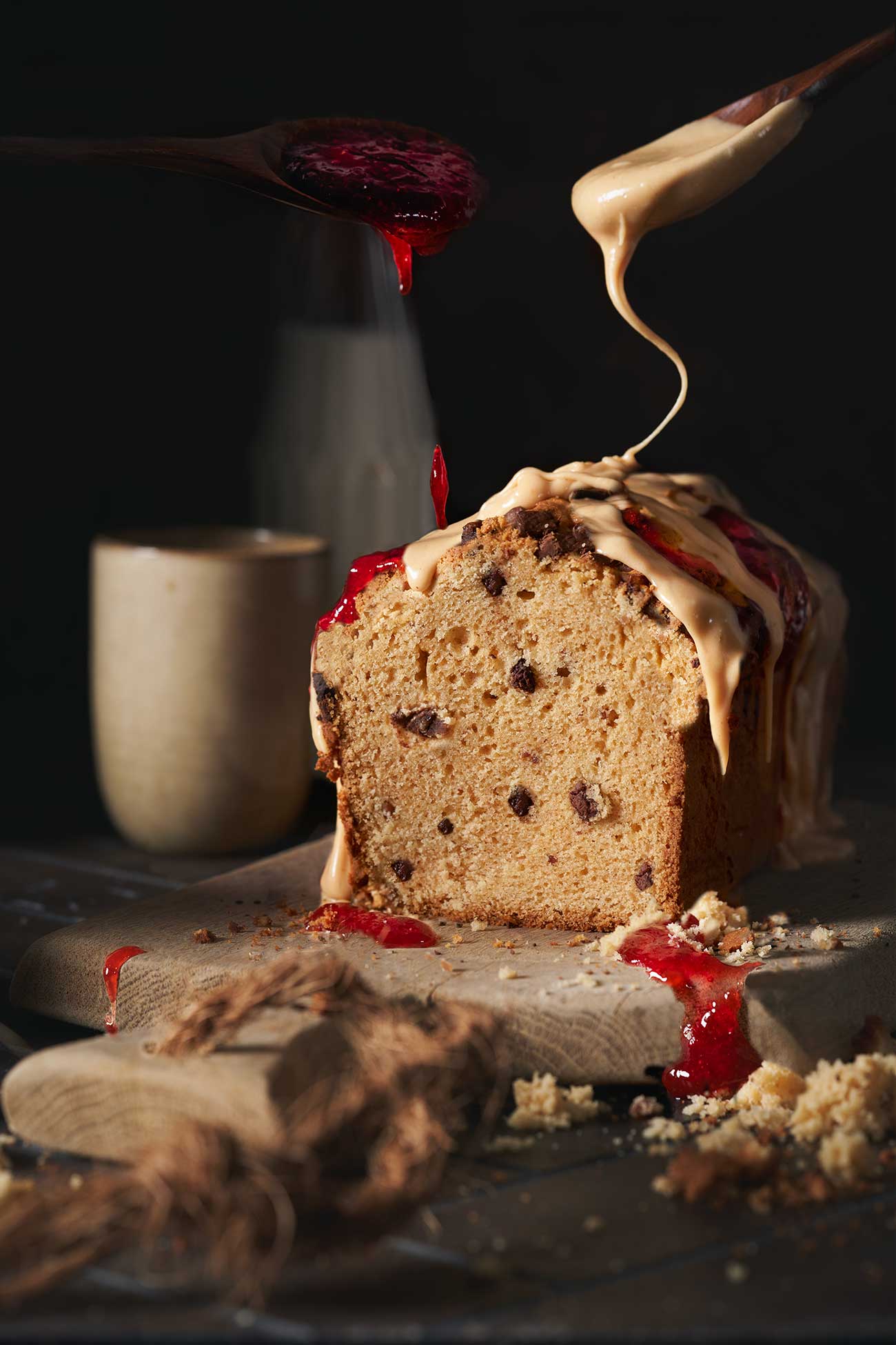 Erdnussbutter Kuchen mit Peanut Butter und Jelly -Topping - Patrick ...